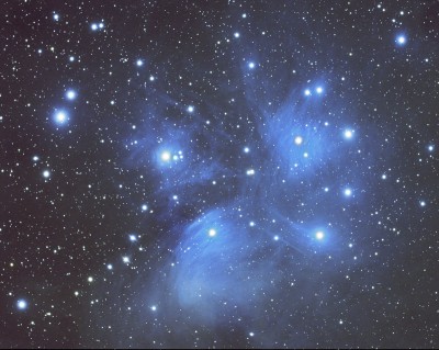 M45_TOA130_F=754mm_ASI2600 à -25°C_120x30s_gain100_sat35_20-02-2023_V2_red1200.jpg