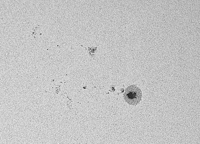 2022-04-04_TOA130 et Barlow x2_Hélioscope Herschel_Basler 1920-155_5°C_60s_146ipars_gardé 1758 sur 8790i_08h18TU.jpg